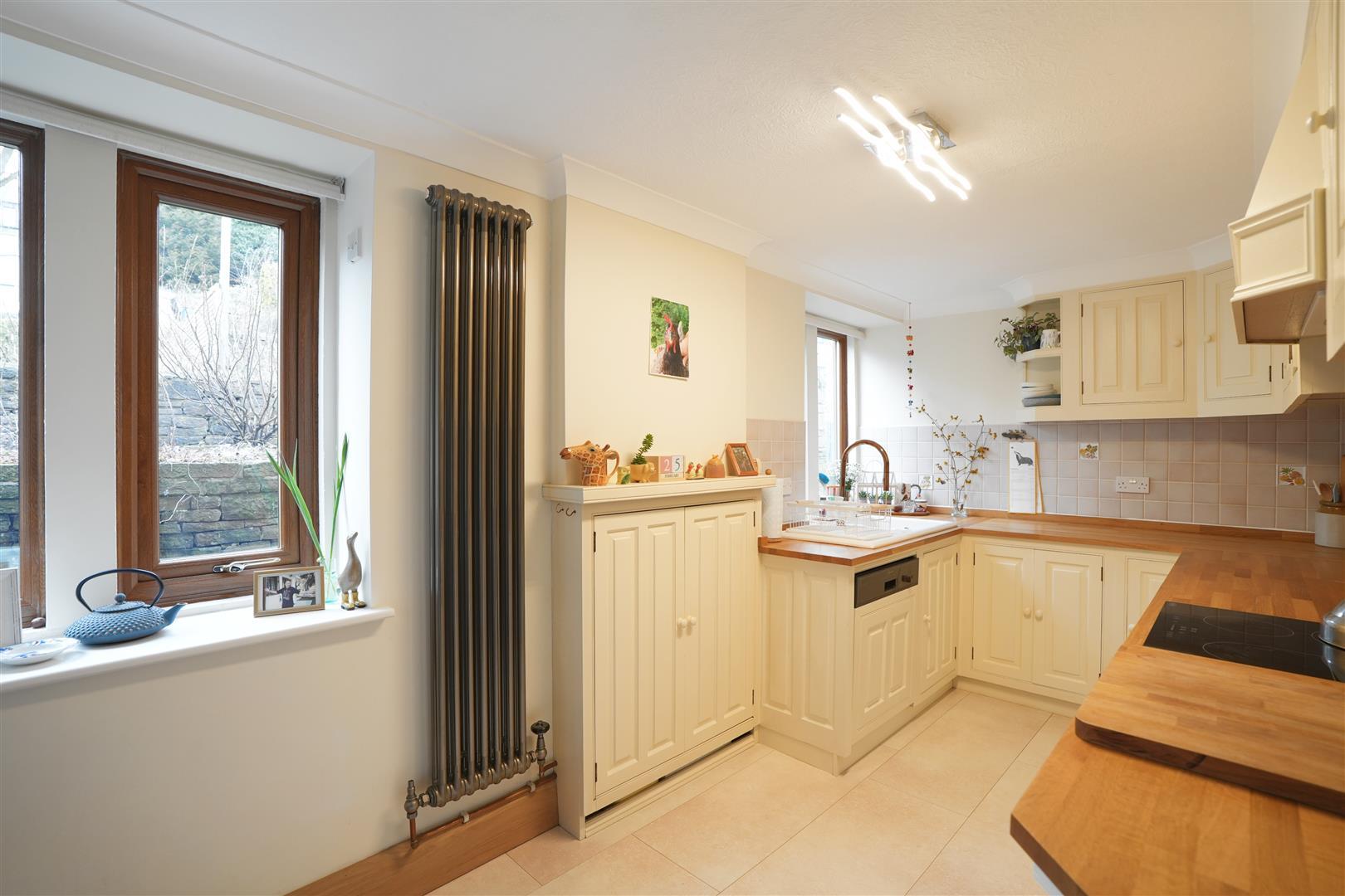 6VNb2m3zYEKQ_8Xla5aC