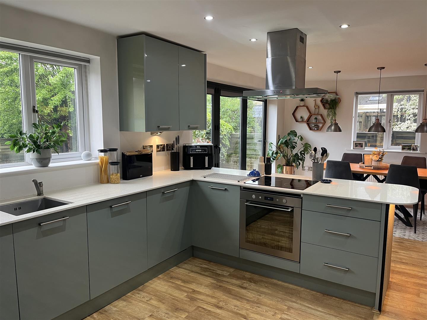 Dining Kitchen