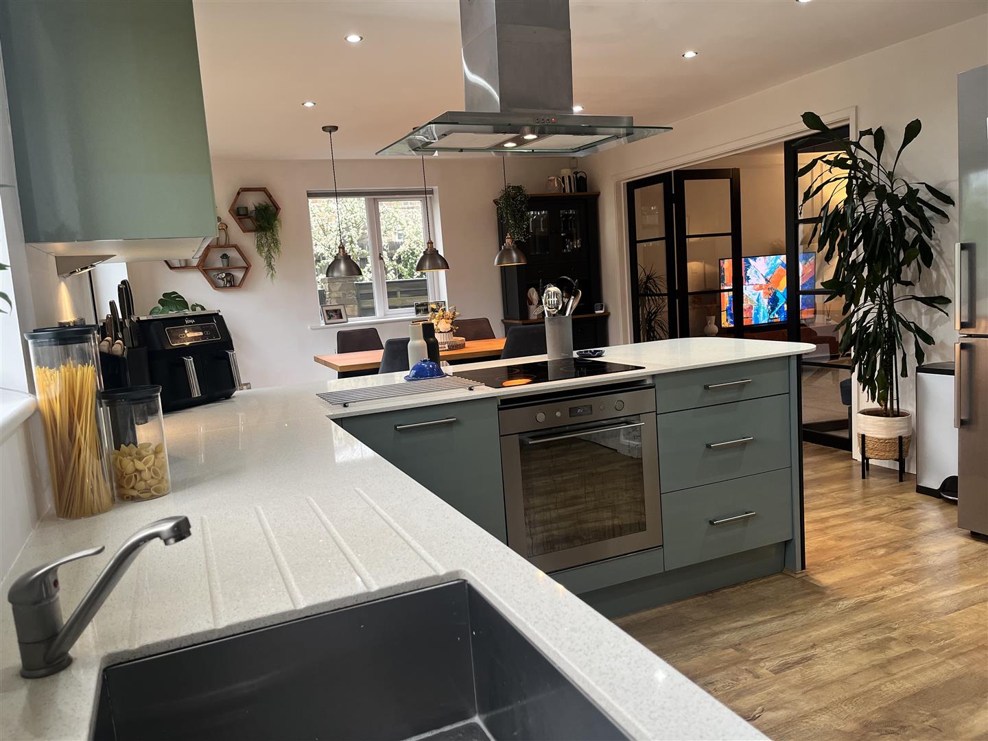 Dining Kitchen