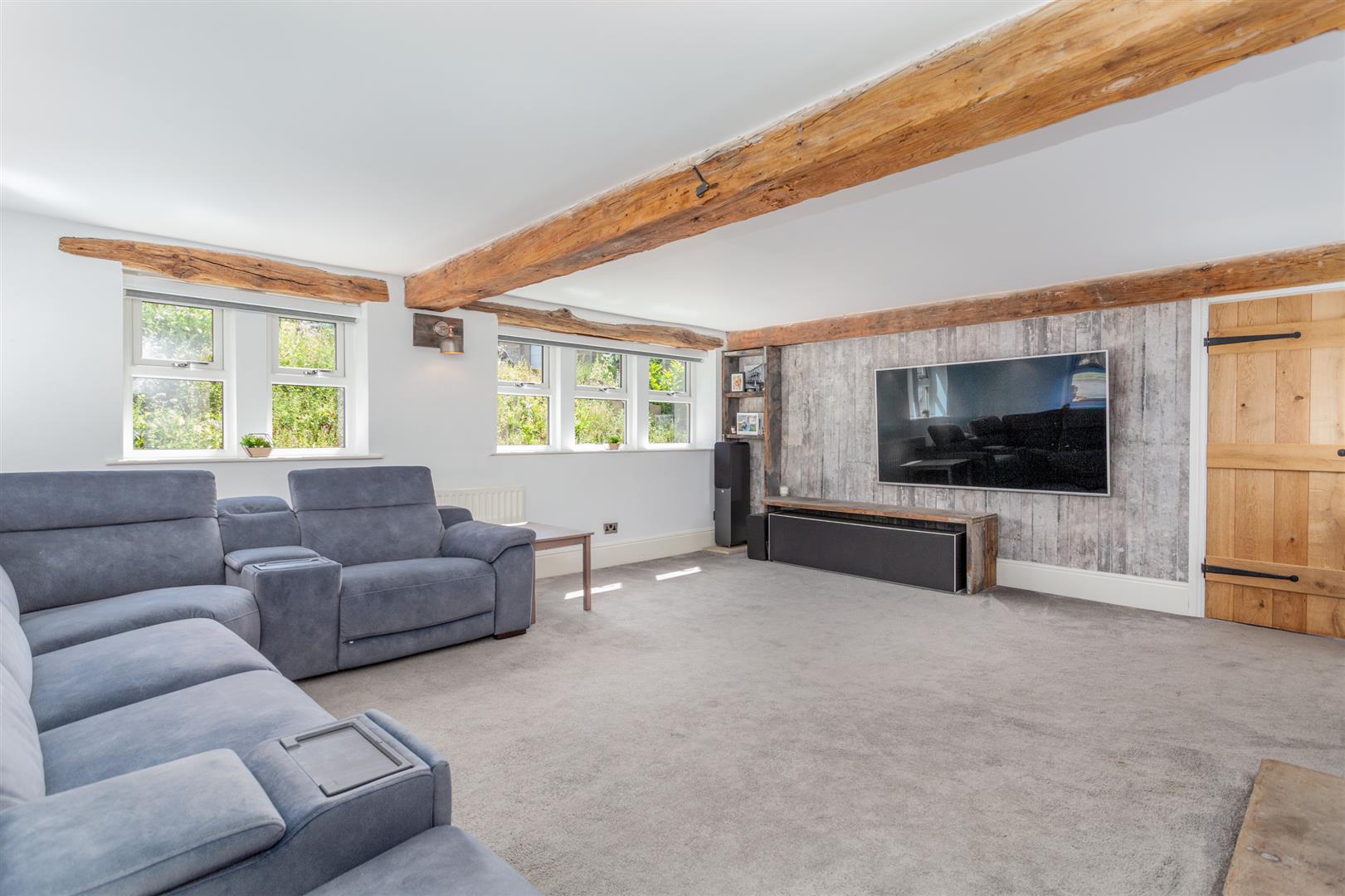 Sitting Room 3.jpg